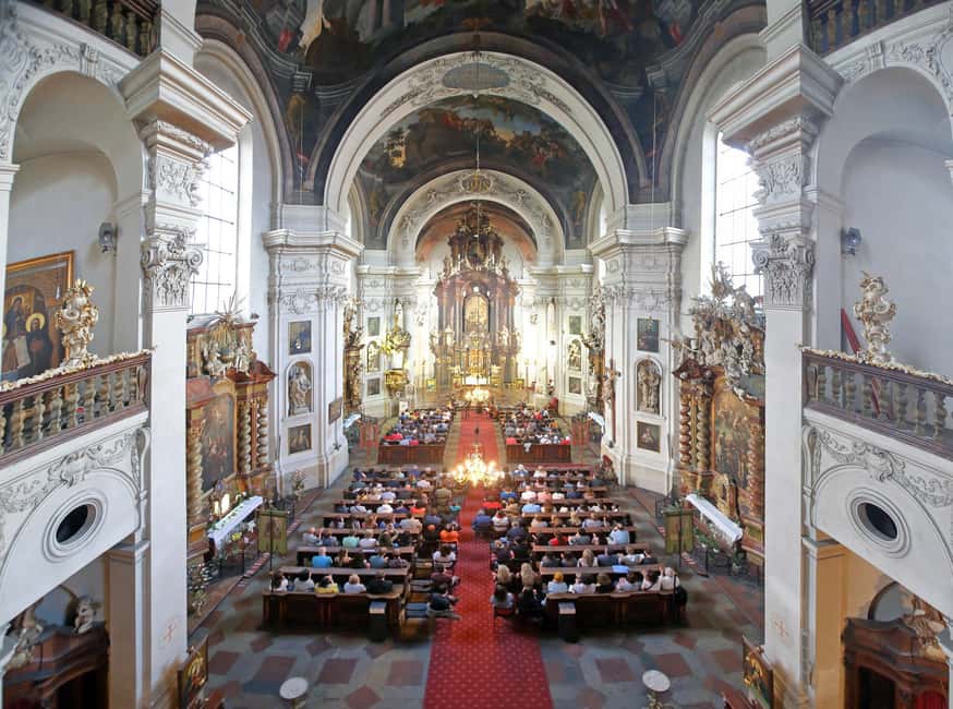 Praha:Vivaldiho koncert Čtyř ročních dob a další Klementinum - The 1-Hour Concert Experience: What the Program Feels Like