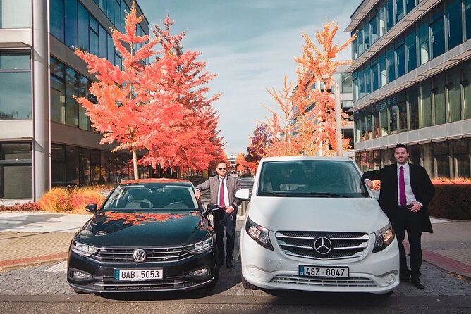 Private ARRIVAL Transfer by MINIVAN Mercedes Vito 8+1pax - Meet Your Driver at PRG, Sign in Hand