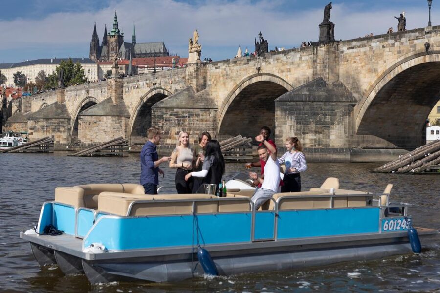 Private Boat Cruise With Unlimited Prosecco - Weather reality: rain or shine means plan for comfort