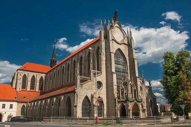Private Day Trip to Kutna Hora From Prague by car - Hradek and the Czech Museum of Silver: quick stops that connect the dots