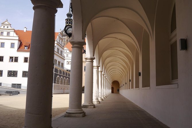 Private Dresden day trip from Prague by Mercedes van - Dresden’s December bonus: the Christmas Market timing you need to know