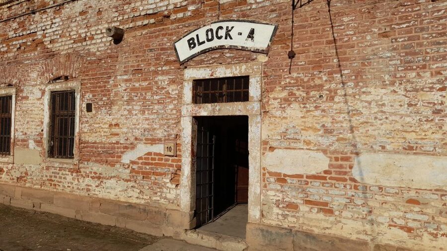 Private Half-Day Tour To Terezin Concentration Camp - Who Should Book This Tour, and Who Might Want a Different Style
