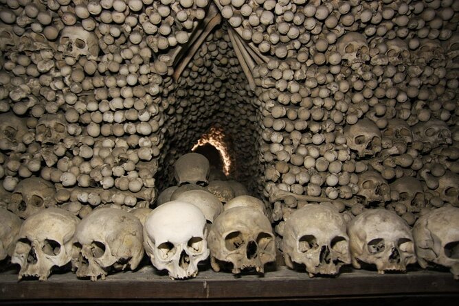Private Half Day Trip from Prague to Bone Church - Why a private tour feels better for the Bone Church area