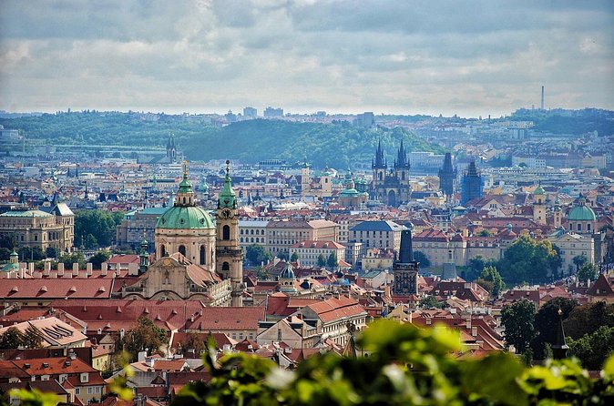 Private Half-Day Walking Tour of Prague's Highlights - Hotel pickup and group size: the comfort math