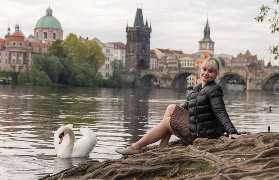 Private photoshoot in Prague - Charles Bridge, Malá Strana, or Kampa Island as Your Finisher