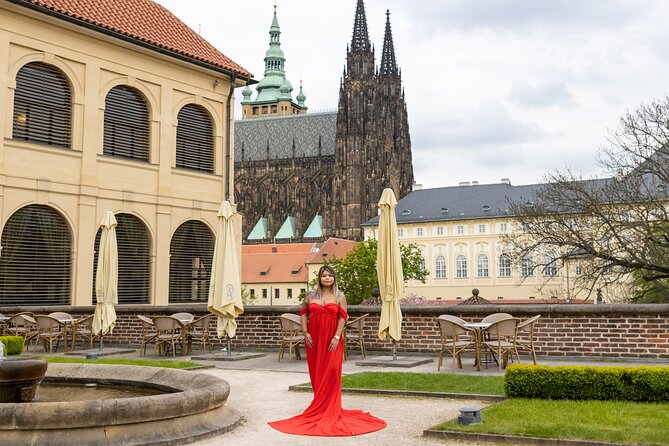Private Photoshoot Tour in Prague - Stop 3: Charles Bridge, river views and a wish spot