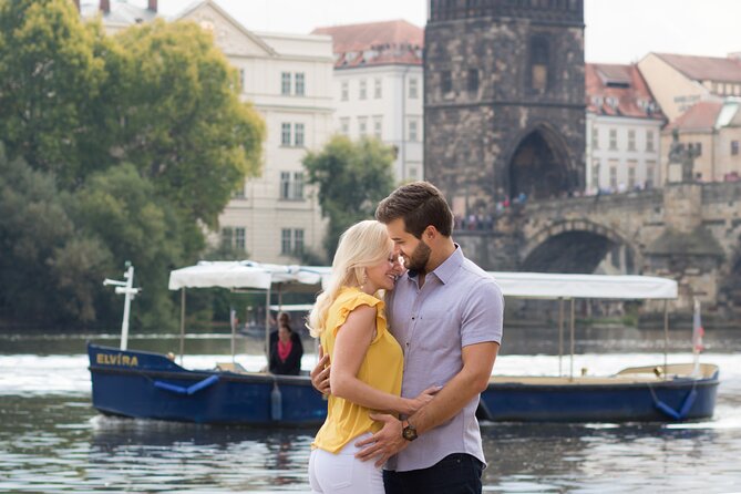 Private Photoshoot Tour in Prague - Stop 5: Malostranské náměstí, St. Nicholas and the red tram feel