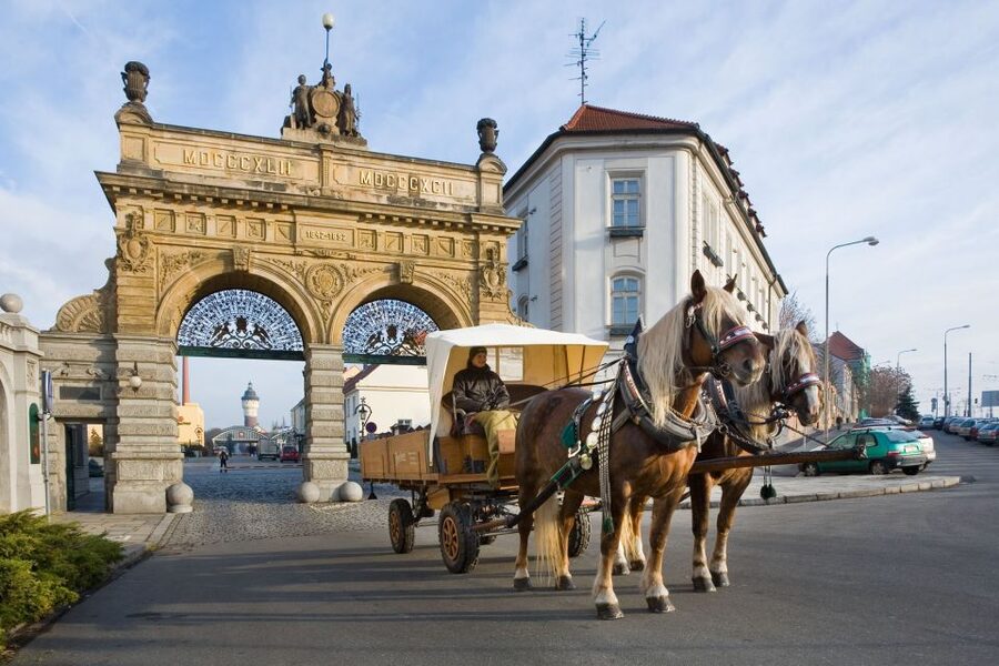 Private Pilsen & Pilsner Urquell Brewery Tour Prague - Inside Pilsner Urquell: The 1842 Brewing Breakthrough You Can Actually Understand