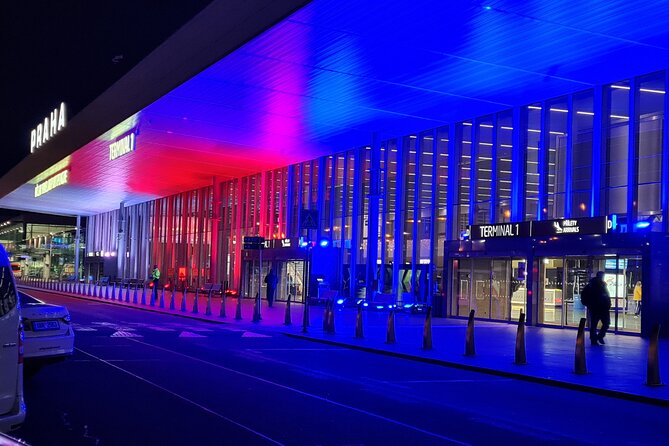Private Prague Airport Departure Transfer - Private Prague Airport Transfer for Up to 4: What You Get