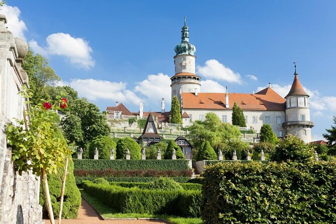 Private Prague Old Town, New Town And Jewish Quarter Walking Tour - Old Town Hall and the Astronomical Clock: Learn the Mechanism, Not Just the View