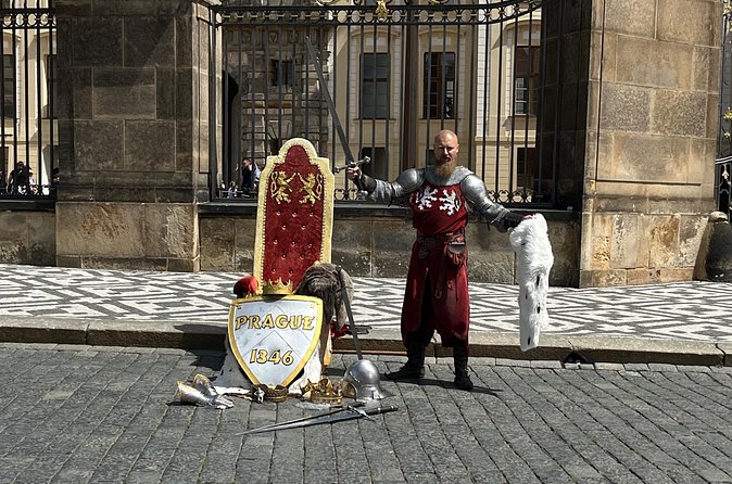 Private Prague Tour with Transfers and Local Tastings - Old Town energy: Old Town Square and Prasná brána