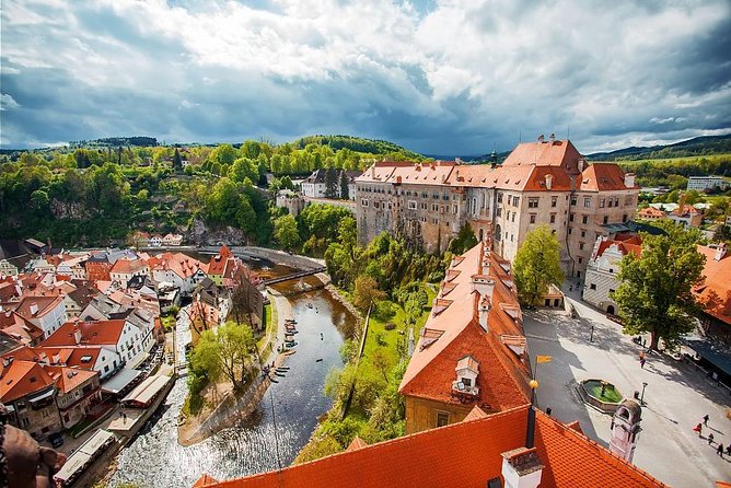 Private Tour to Cesky Krumlov from Prague - Cesky Krumlov’s Pull: Why This Day Trip Hits Different