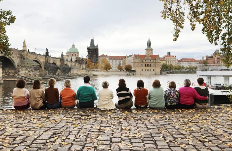 Professional photoshoot at Charles Bridge & Kampa island - Charles Bridge: classic angles, realistic expectations, and quick wins