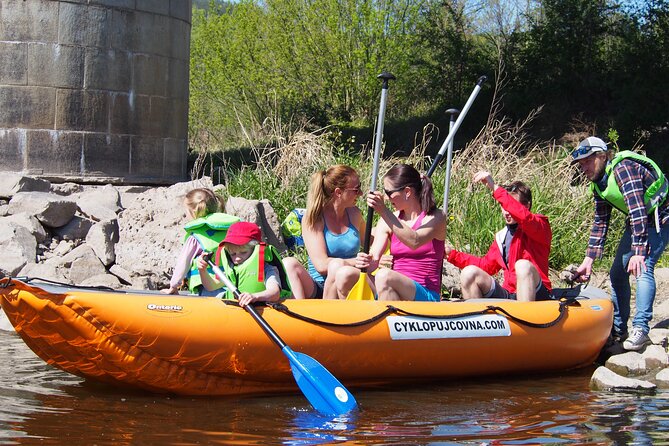 Rafting from Děčín to Bad Schandau and back on bikes - The main paddle: 22 km, about 4.5 hours, and a canyon payoff