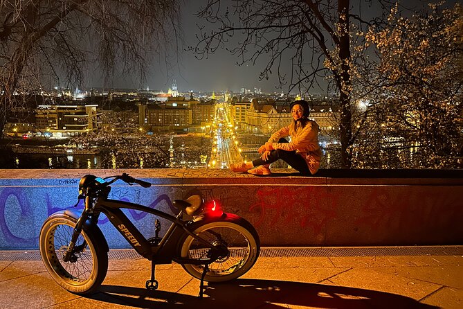 Retro Style E-Bike Night Tour in Prague - Live Guided - Rudolfinum and Parizská Street: Culture Facades and High-End Prague