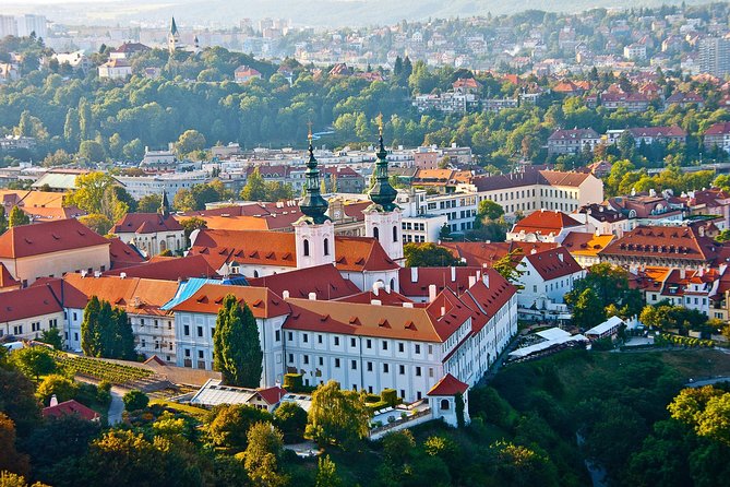 Saint Vitus Cathedral and Hidden Gems of Prague Castle - Where the Tour Starts at 9:00 AM: Pohořelec Street Meeting Point