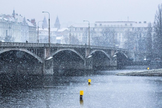 Shared Departure Transfer: Prague Hotel to Prague Airport - Luggage rules, the part that can surprise you