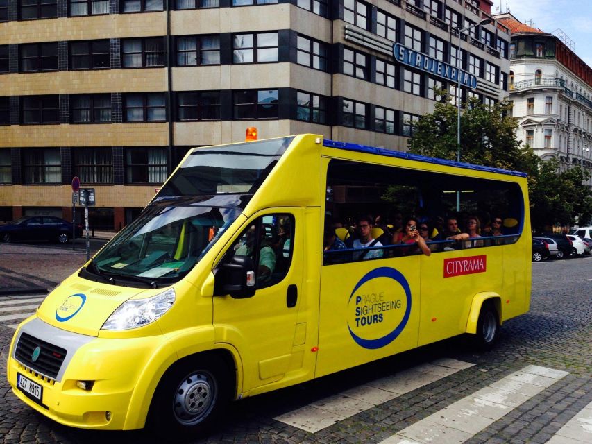 Short city tour by bus - 1 hour - Power Gate and the Royal Route Story You’ll Hear While You Ride