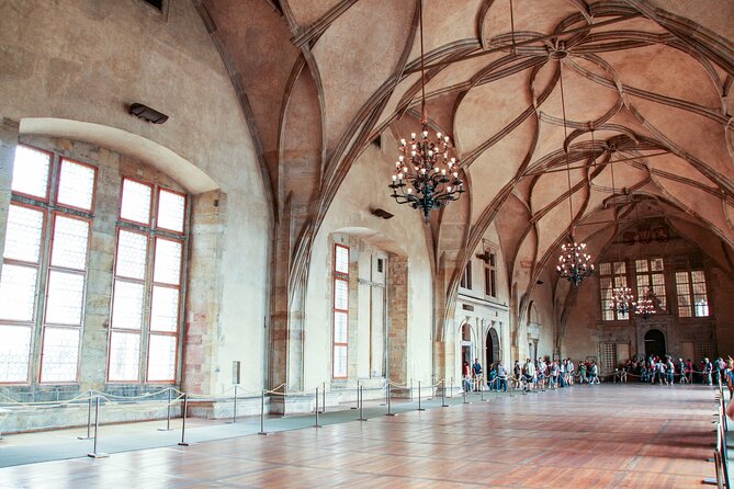 Skip the line: Prague Castle Interiors Tour with Local Guide - Stop 4: Golden Lane, Sharpshooters, Goldsmiths, and Kafka