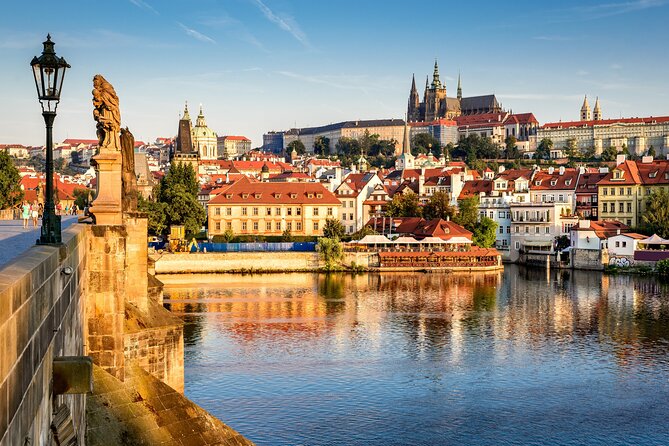 Small-Group Half-Day Prague Walking Tour - Křižovnické náměstí Start: the easy beginning for a 10:00am walk