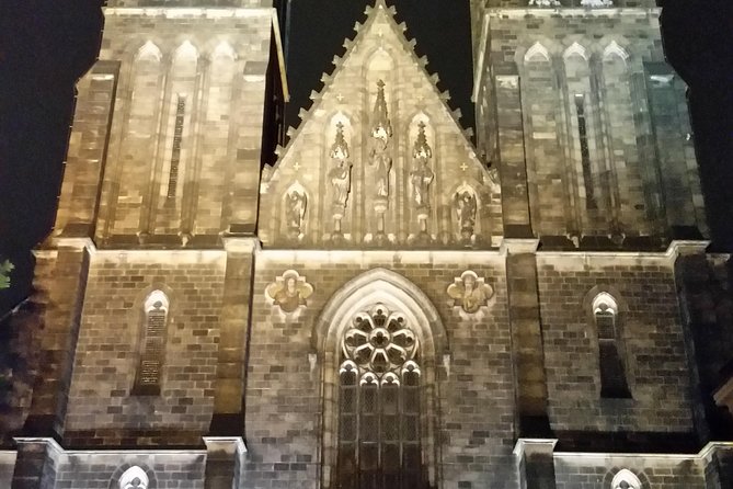 Small-Group Prague Castle and Interiors Walking Tour - Small group of max 15: better for questions, not a guarantee
