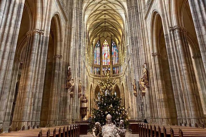 Small-Group Tour of Prague Castle with a local guide - Second courtyard: Maria Theresa era changes and the power-center feel