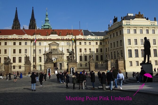 Small-Group Tour of Prague Castle with a local guide - First courtyard: Hradcanske Namesti to the ceremonial west entrance