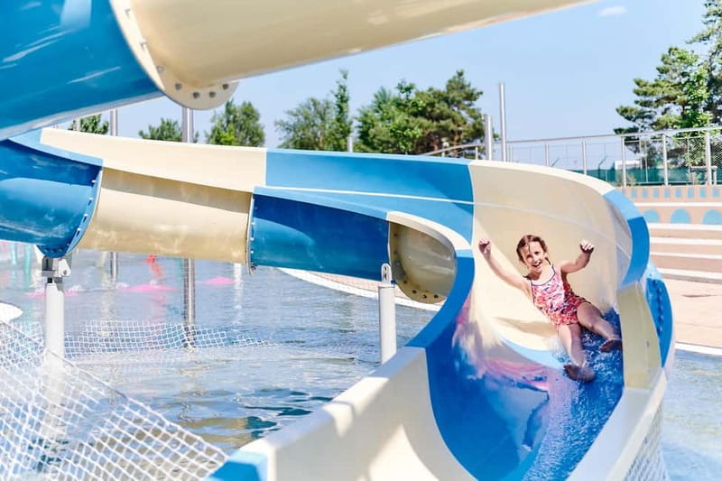 South Moravia: Aqualand Moravia Entry Ticket - Planning your water time around the 40 attractions