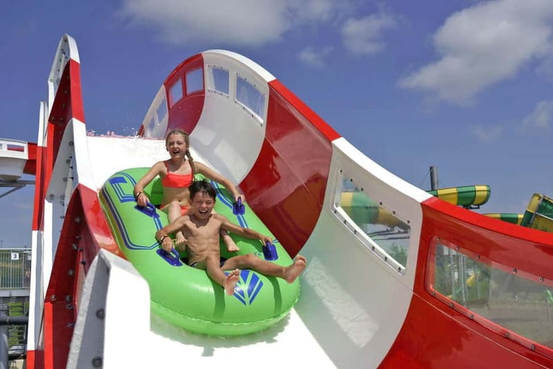 South Moravia: Aqualand Moravia Entry Ticket - Outdoor pools at 37°C: the best “reset button” in your day