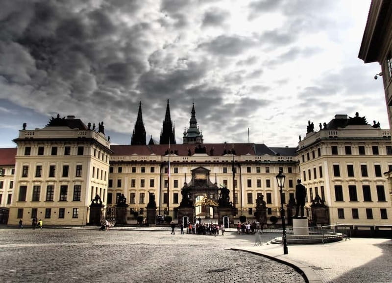 St Vitus Cathedral & Hidden Gems of Prague Castle - Loreto Church, a pause with context