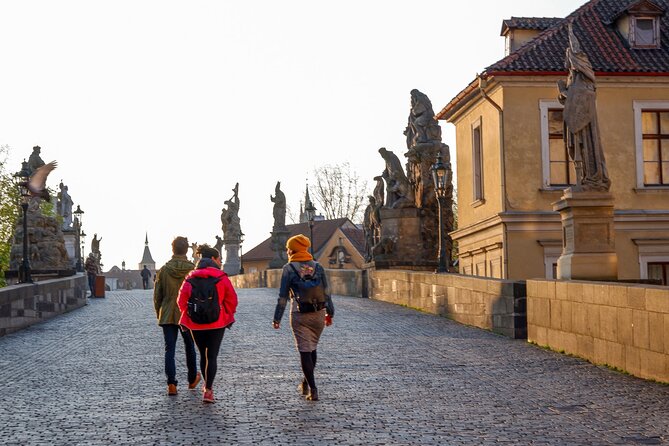 Sunrise Walking Tour: Prague Before the Crowds - The 2-Hour Rhythm: How the Morning Unfolds