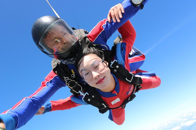 Tandem Skydiving in Prague - Tandem Jump with transfers! - The pre-jump briefing and tandem setup that helps you relax