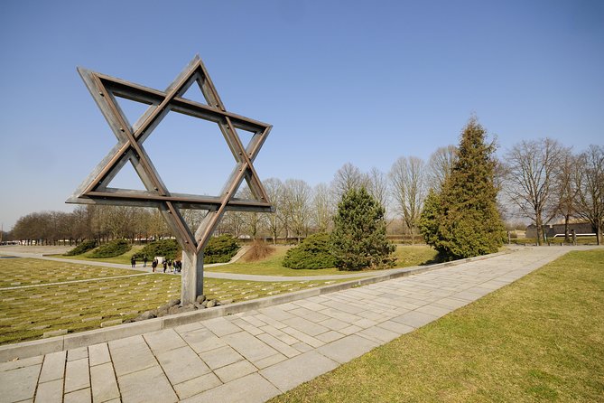 Terezin Concentration Camp Day Tour from Prague - Big Fortress and the ghetto museum: seeing Terezín’s role as a staging ground