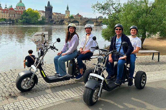 The Highlights of Prague on eBike or electric Scooter - Key highlights you’ll notice fast