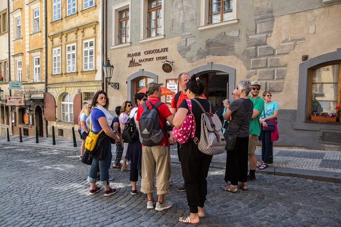 The Prague Tour All Inclusive with Pick up, Boat Trip and Lunch - Archbishop Palace and Castle Gardens: Short Stops, Strong Context