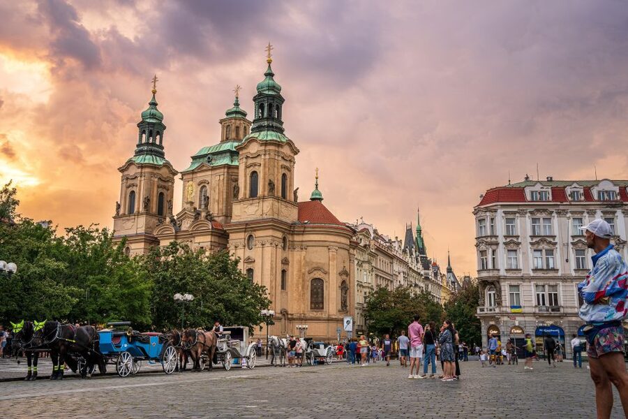 The Royal road, walking tour in french - Royal Road in Prague: what you’re really walking