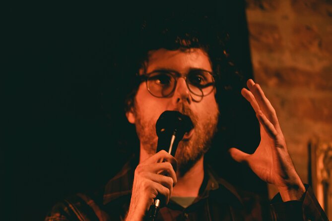 Thursday Night Stand Up Comedy at Kontakt Bar - What happens during the show at Kontakt Bar