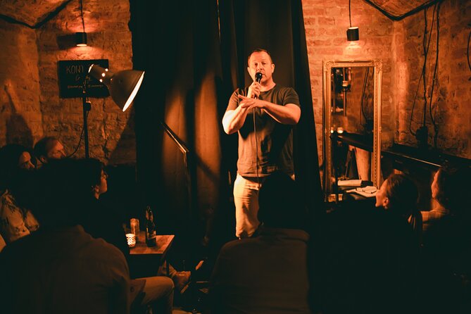 Thursday Night Stand Up Comedy at Kontakt Bar - How to enjoy the comedy more, even if it gets uneven
