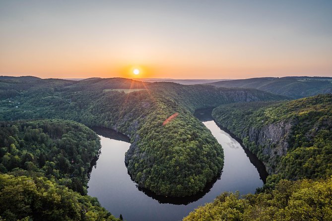 Trip to Viewpoint Maj Czech Horseshoe Bend - Sunset Viewing at the Czech Horseshoe Bend: How to Get Great Photos