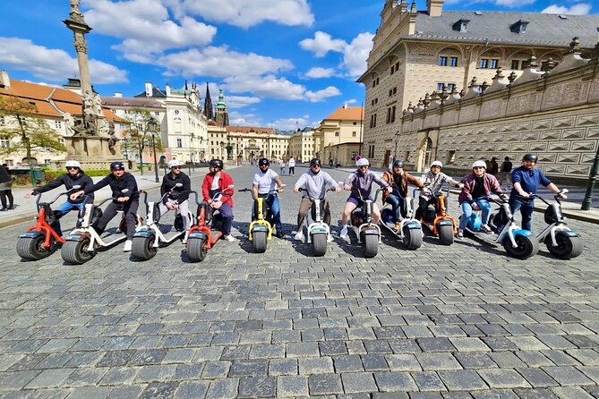 Viewpoints & Castle tour on SCROOSER - Who this Scrooser tour is best for