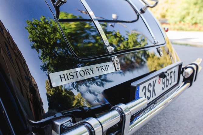 Vintage Cars Prague - Grand City Tour 150min / 1-6 pers. 2,5hrs - Vintage open-top cars in Prague, and why this tour is a practical win