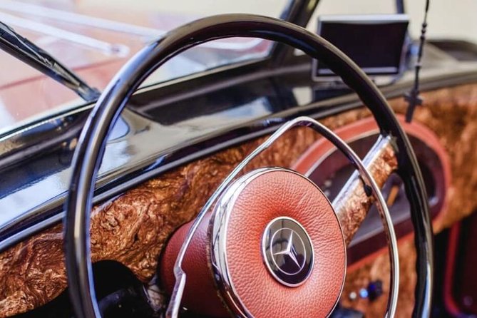 Vintage Cars Prague - Grand City Tour 150min / 1-6 pers. 2,5hrs - Who should book this, and who might skip it