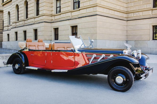 Vintage Cars Prague - Sightseeing Tour 90min / 1-6 pers. - Comfort Tips for Open-Air Prague