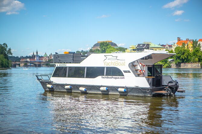 VIP Prague YachtBoat ONE Experience: All-You-Can-Drink - VIP Prague YachtBoat ONE on the Vltava: the 3-hour private party with real views