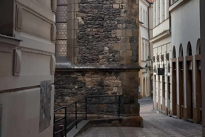 Walking Tour in Prague with Local Historian - Pace, comfort, and how to plan your day around the route