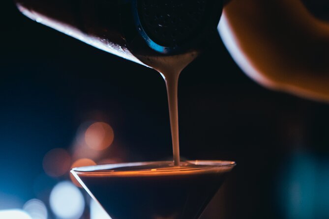 Wednesday Night Live Music and Cocktails Ticket in Kontakt Bar - Kontakt Bar at 9:30 pm, what your ticket really includes