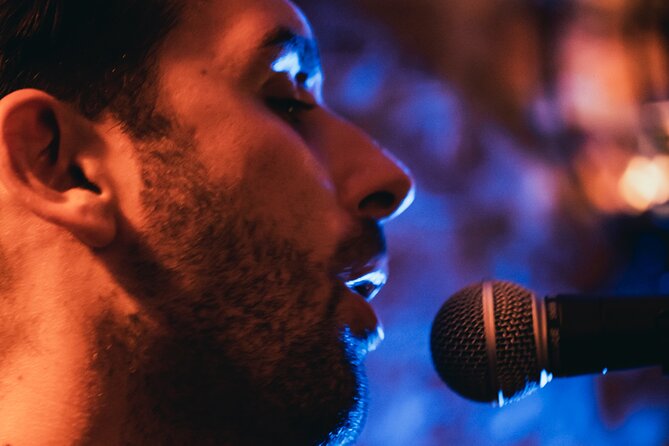 Wednesday Night Live Music and Cocktails Ticket in Kontakt Bar - Should you book this night of music and cocktails?