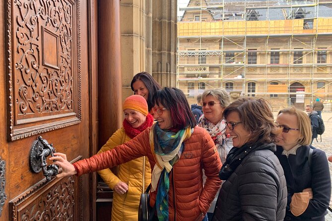 Winter Charm of Prague - private tour with PERSONAL PRAGUE GUIDE - Jewish Museum walk: historic quarter context, and what the synagogues require