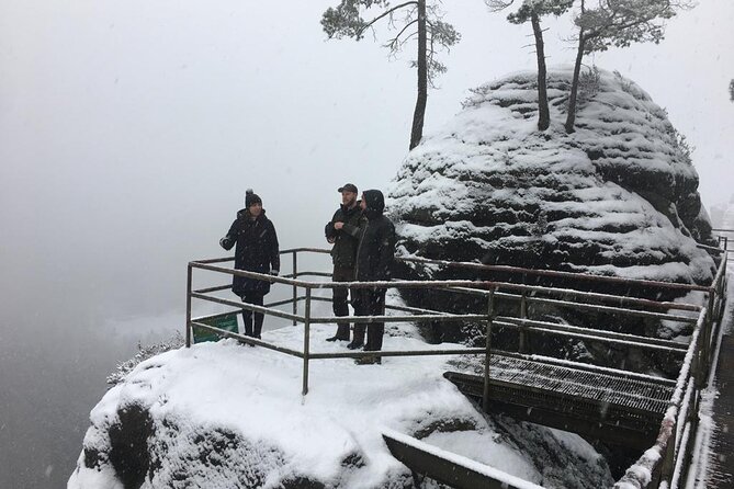 Winterland Tour to Bohemian and Saxon Switzerland from Prague - Stop 3: Tisá Rocks Labyrinth Walk Near the Czech-German Border