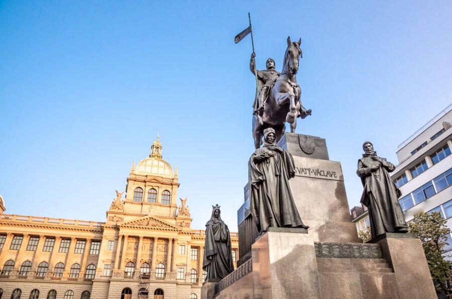 WWII and Communism History in Prague's Old Town Private Tour - Should you book this WWII and Communism tour?